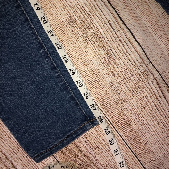Forever 21 Skinny Jeans - Picture 8 of 8